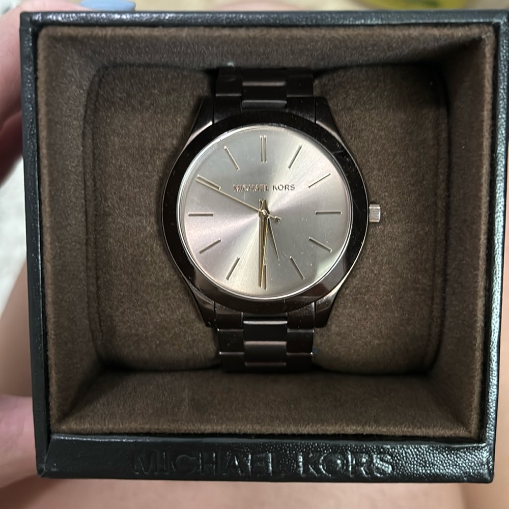 MK watch